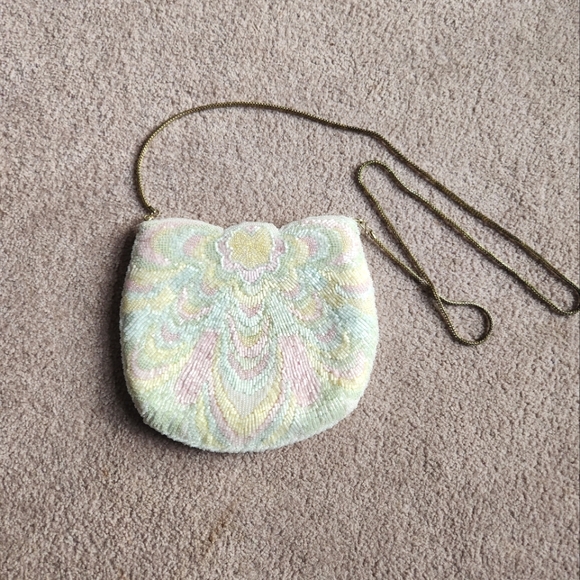 La Regale | Bags | Vintage La Regale Product Beaded Sequin Purse